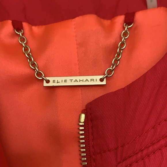 Elie Tahari Coral short jacket - Picture 4 of 5